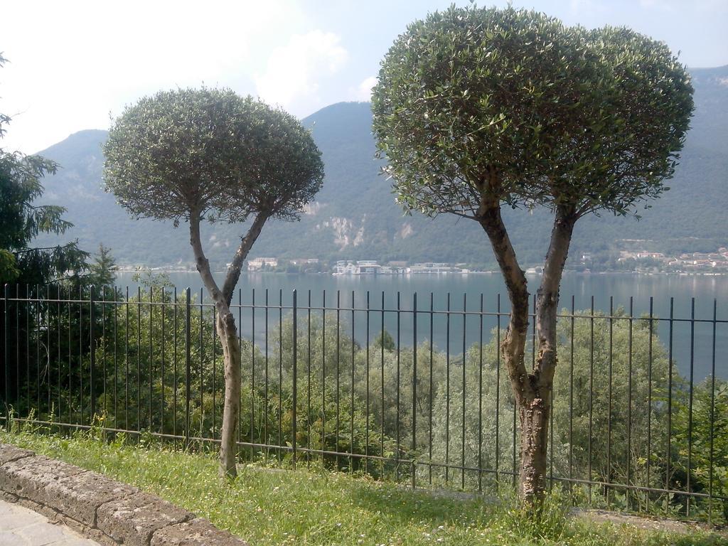 Hotel Empire Resort Iseo Bagian luar foto