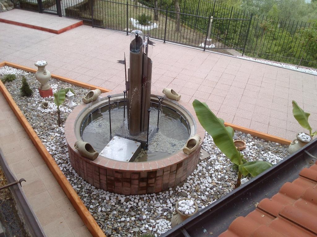 Hotel Empire Resort Iseo Ruang foto