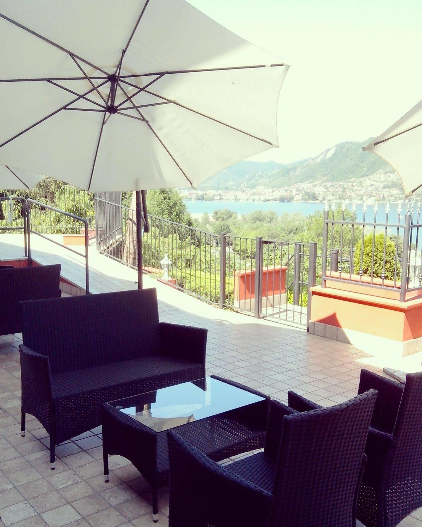 Hotel Empire Resort Iseo Bagian luar foto